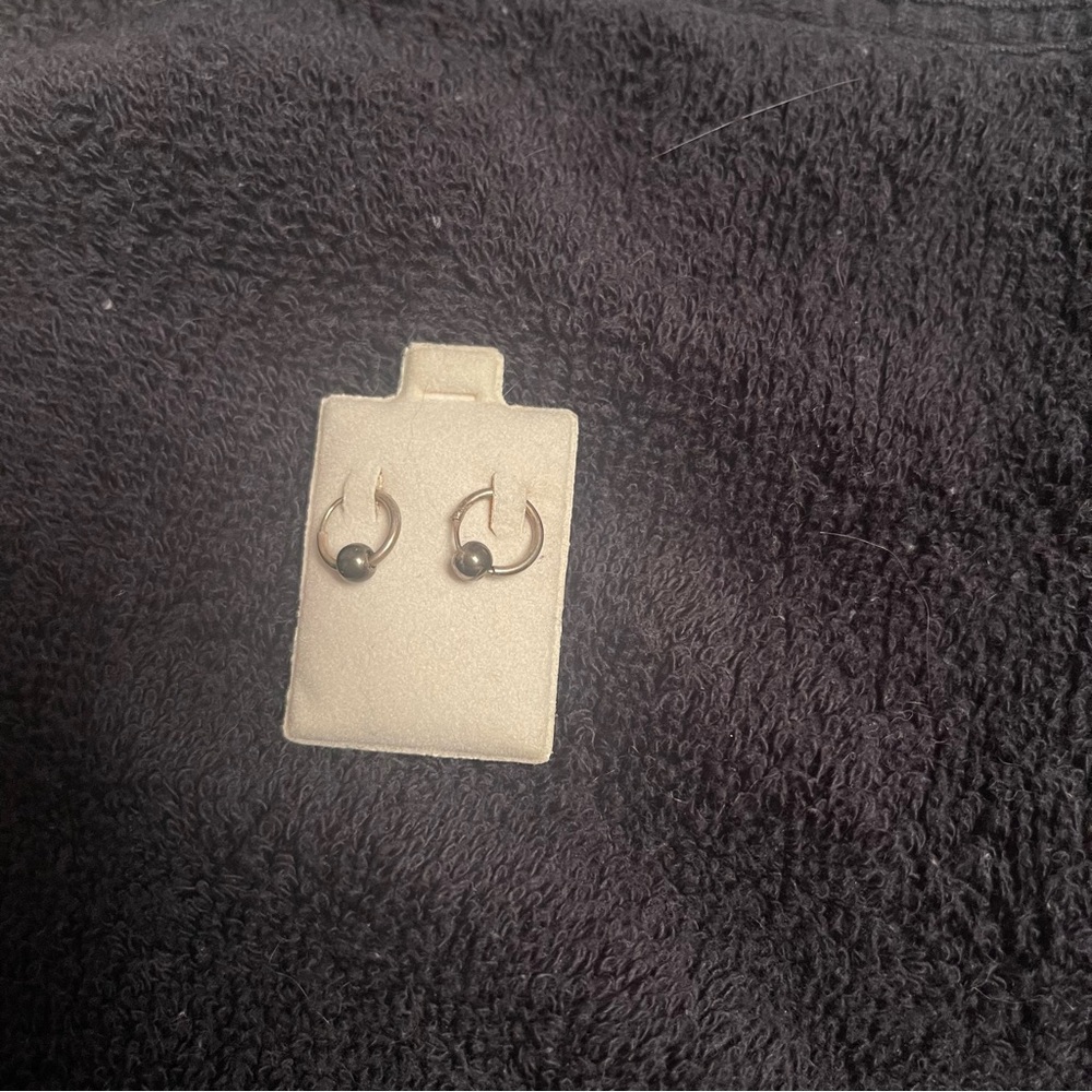 Small hoop earring